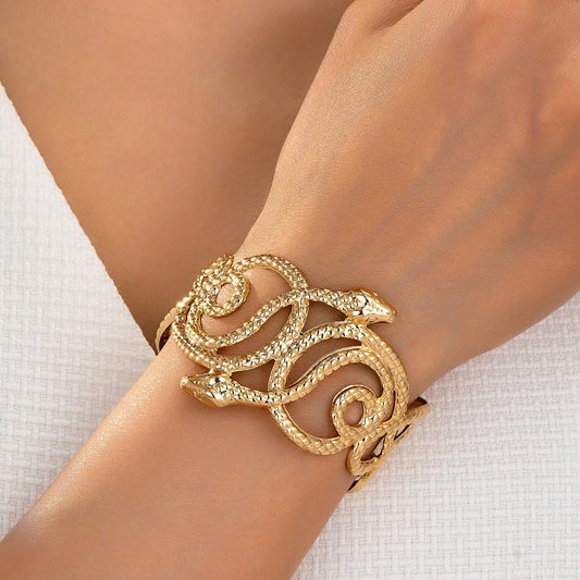 Auren Virelia Gold Cuff