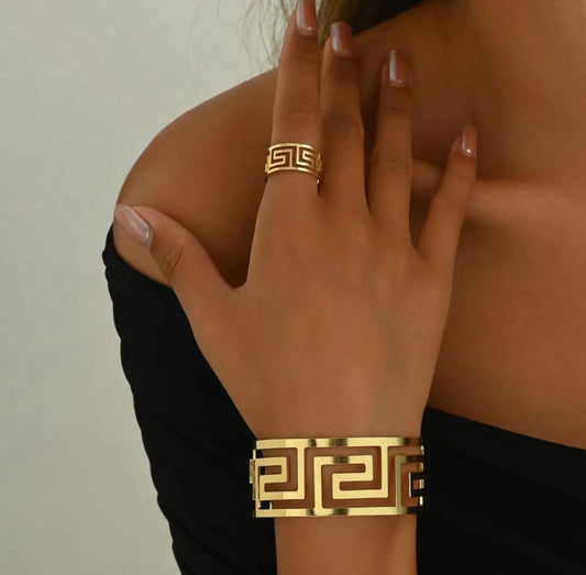 Auren Élan Cuff Bracelet & Ring Set